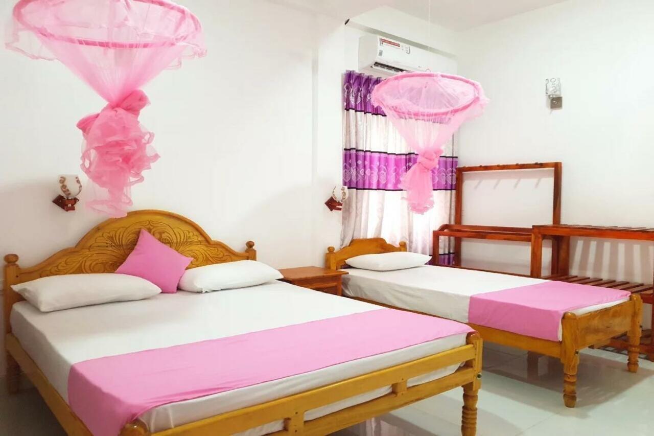 Snp Star Guest House Trincomalee Exteriér fotografie