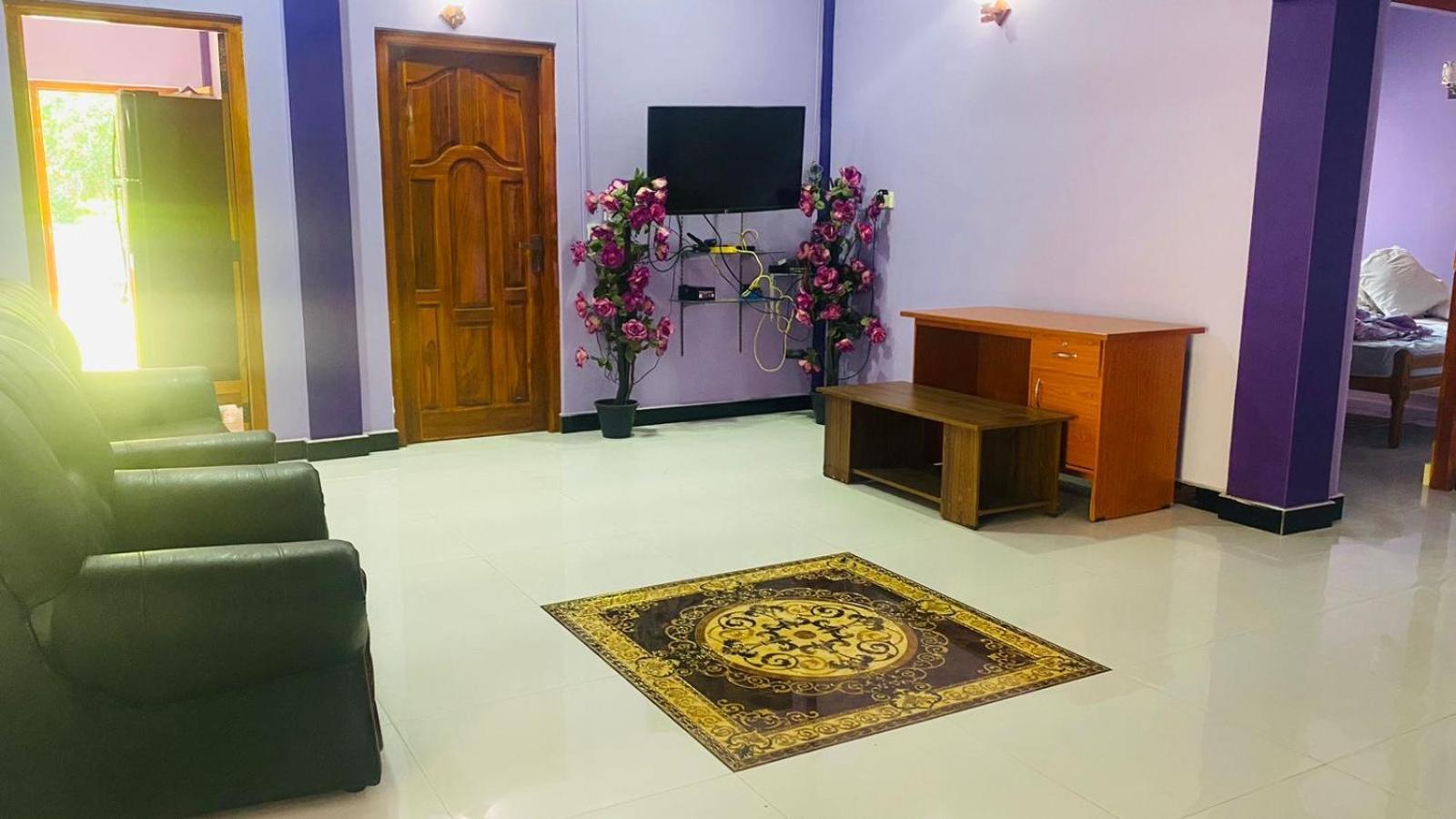 Snp Star Guest House Trincomalee Exteriér fotografie