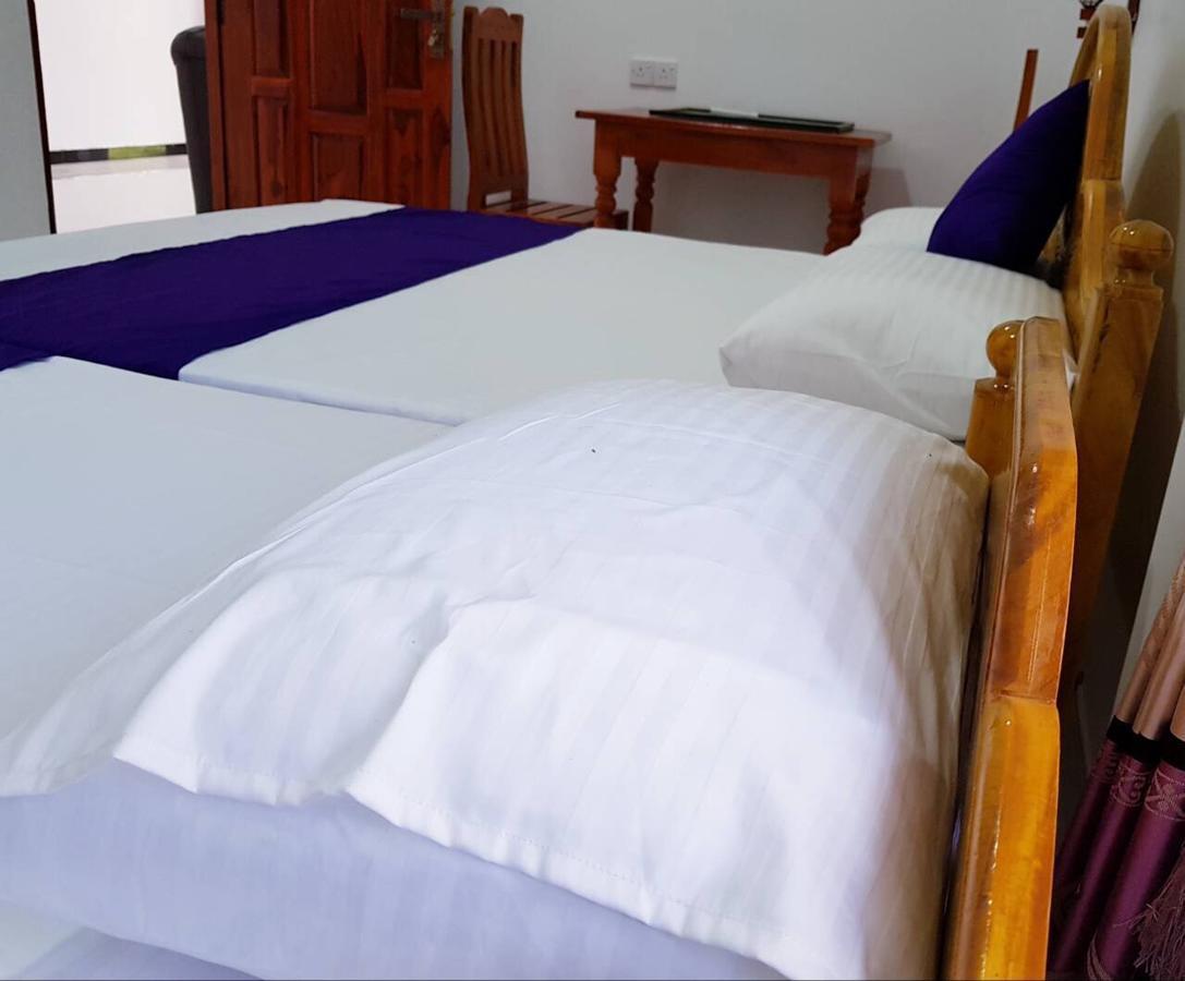 Snp Star Guest House Trincomalee Exteriér fotografie